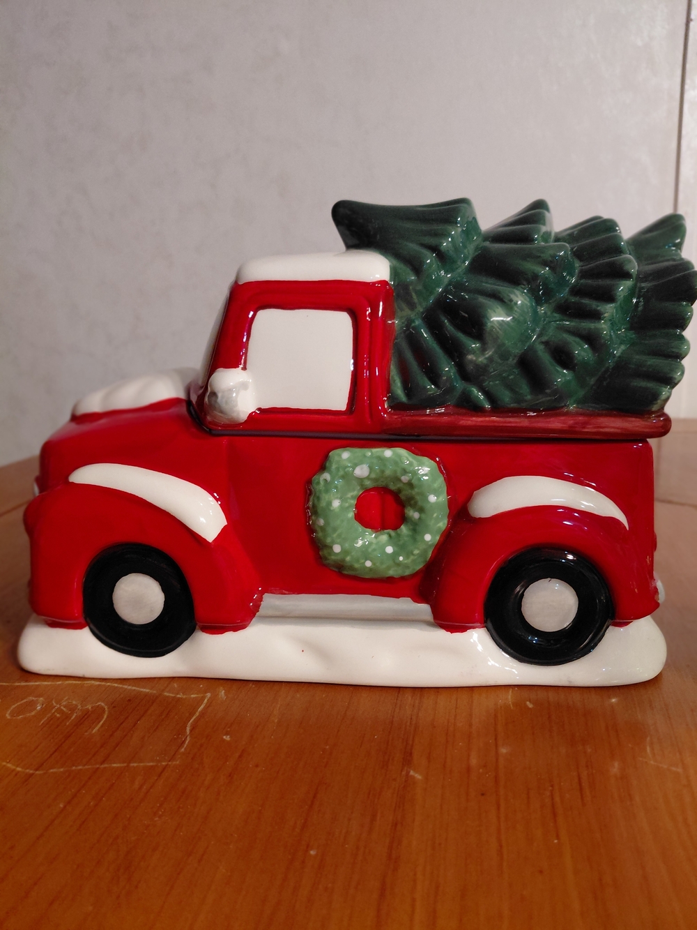 Holiday Time Red Ceramic Truck Cookie Jar with Green Tree and Wreath